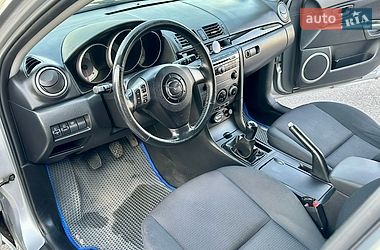 Хэтчбек Mazda 3 2006 в Днепре