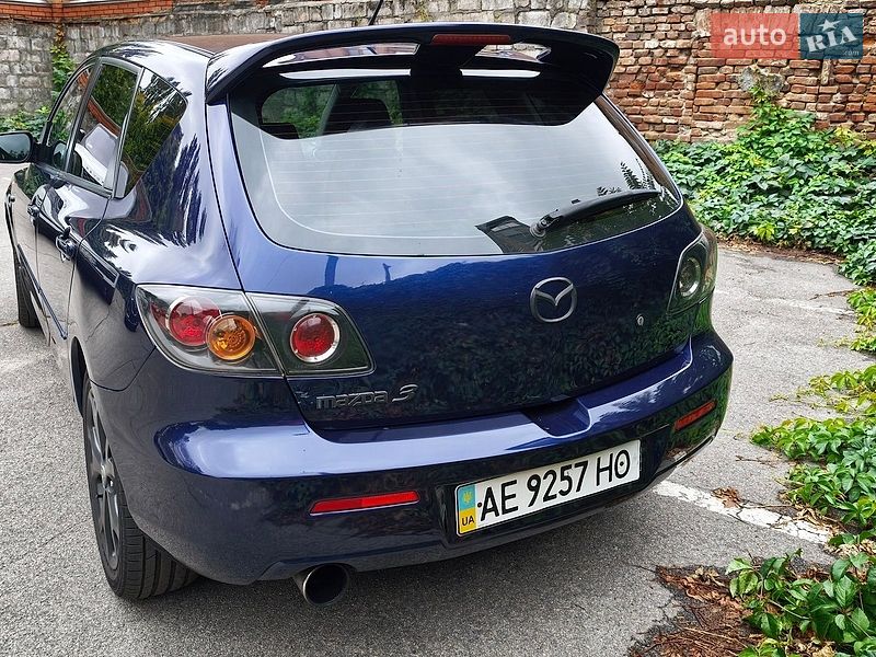Хэтчбек Mazda 3 2006 в Днепре