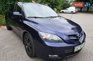 Хэтчбек Mazda 3 2006 в Днепре