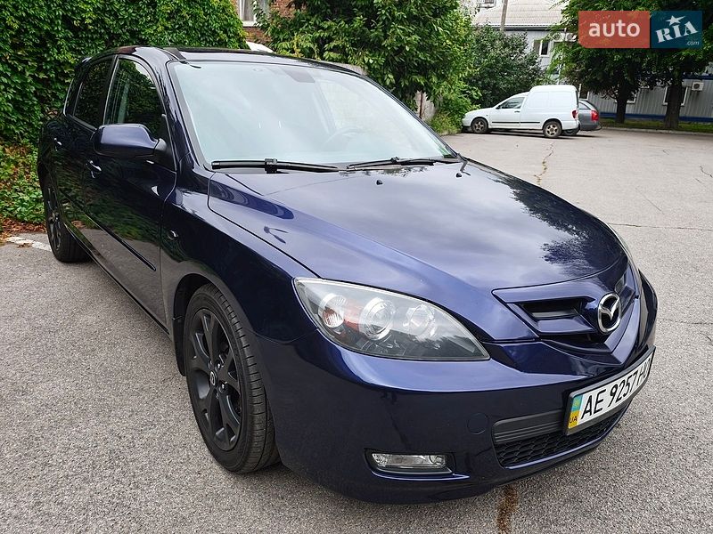 Хэтчбек Mazda 3 2006 в Днепре
