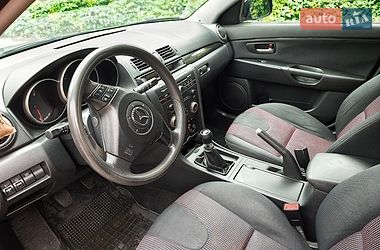 Хэтчбек Mazda 3 2006 в Днепре