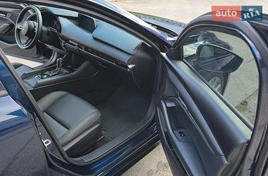 Седан Mazda 3 2023 в Полтаве