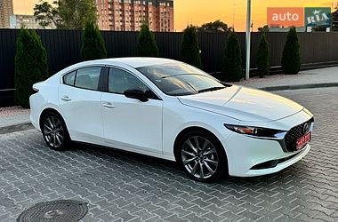 Седан Mazda 3 2021 в Днепре