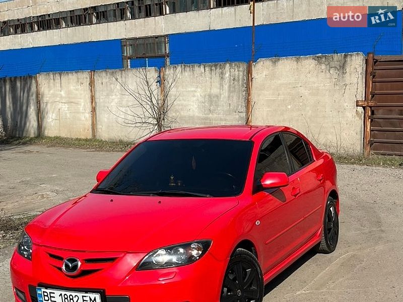 Седан Mazda 3 2007 в Николаеве