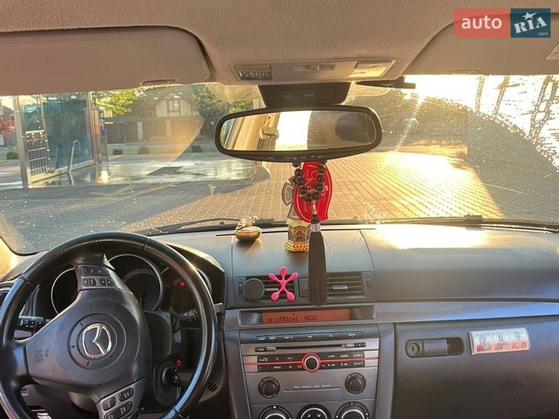Седан Mazda 3 2007 в Николаеве
