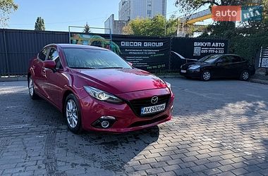 Седан Mazda 3 2016 в Харкові