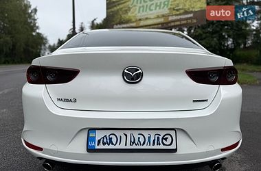 Седан Mazda 3 2021 в Трускавці