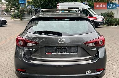 Хэтчбек Mazda 3 2017 в Одессе