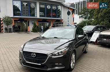 Хэтчбек Mazda 3 2017 в Одессе