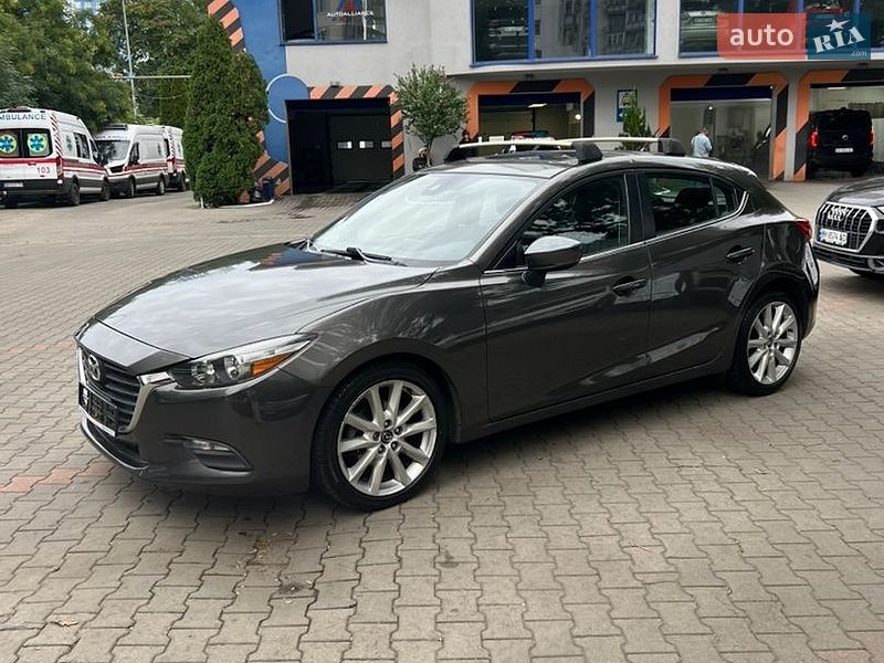 Хэтчбек Mazda 3 2017 в Одессе
