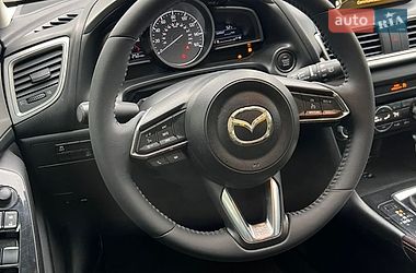 Хэтчбек Mazda 3 2017 в Одессе
