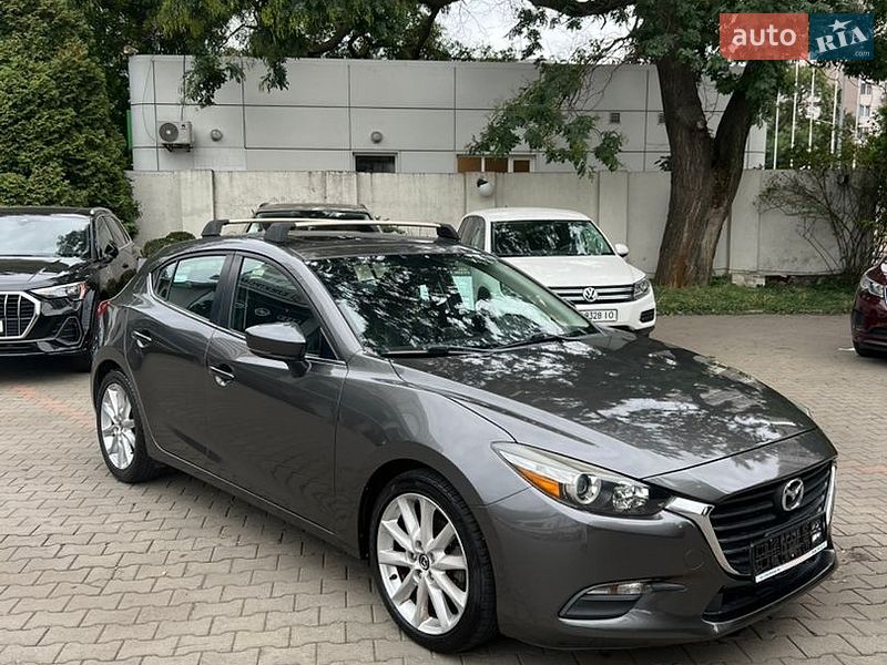 Хэтчбек Mazda 3 2017 в Одессе