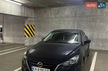 Хэтчбек Mazda 3 2015 в Киеве