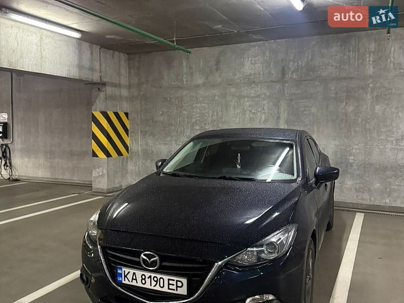 Mazda 3 2015