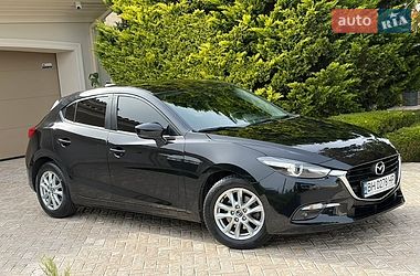 Хетчбек Mazda 3 2017 в Одесі