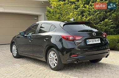 Хетчбек Mazda 3 2017 в Одесі