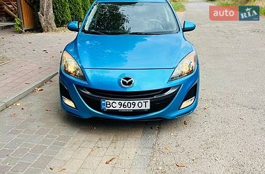 Хэтчбек Mazda 3 2009 в Ивано-Франковске
