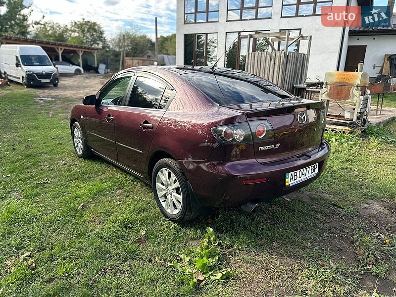 Седан Mazda 3 2007 в Виннице