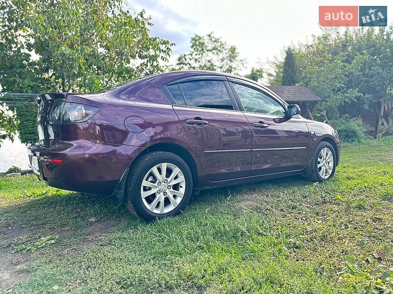 Седан Mazda 3 2007 в Виннице