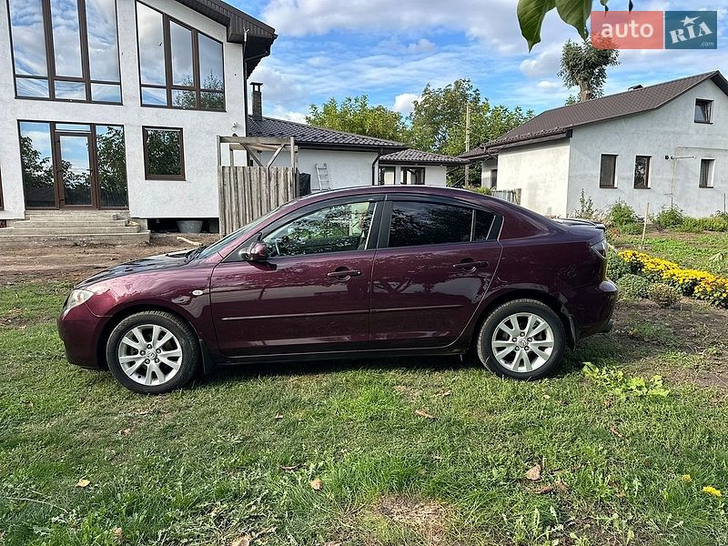 Седан Mazda 3 2007 в Виннице