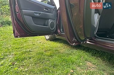 Седан Mazda 3 2007 в Виннице