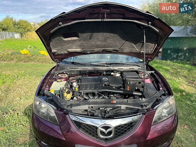 Седан Mazda 3 2007 в Виннице