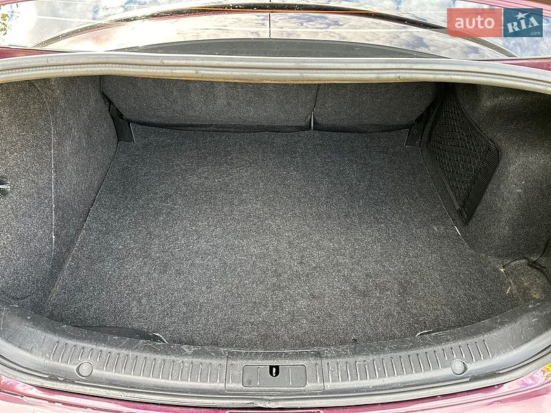 Седан Mazda 3 2007 в Виннице