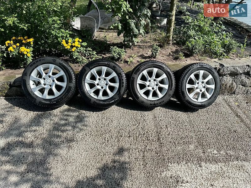 Седан Mazda 3 2007 в Виннице