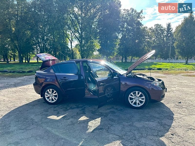 Седан Mazda 3 2007 в Виннице