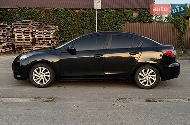 Седан Mazda 3 2012 в Киеве