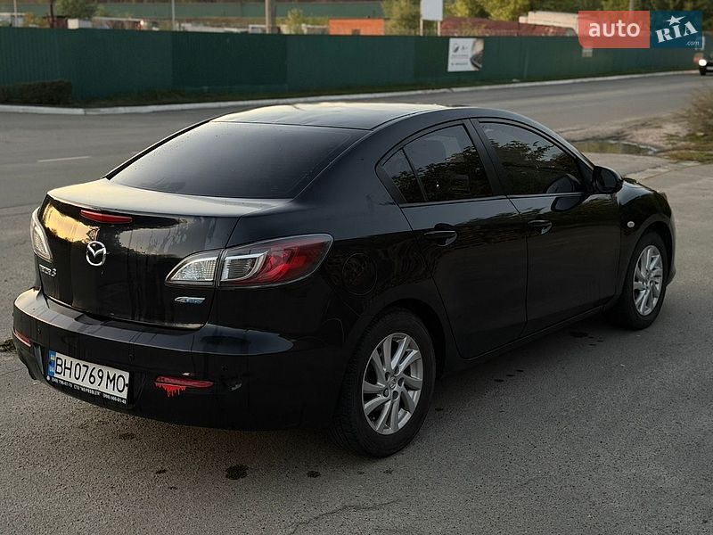 Седан Mazda 3 2012 в Києві фото 7 Седан Mazda 3 2012 в Києві