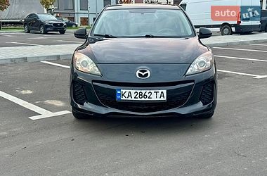 Седан Mazda 3 2012 в Рівному