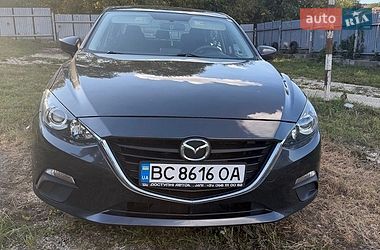 Седан Mazda 3 2015 в Тернополе