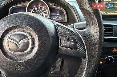 Седан Mazda 3 2015 в Києві