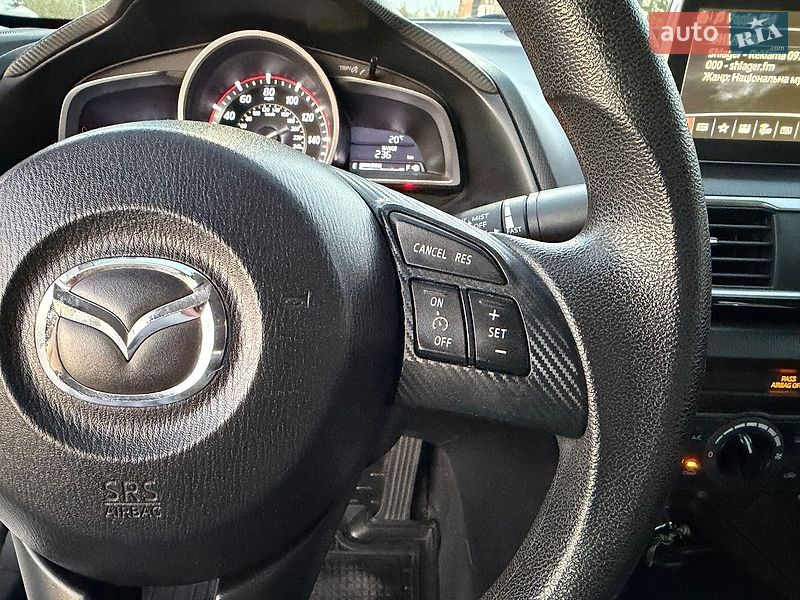 Седан Mazda 3 2015 в Києві