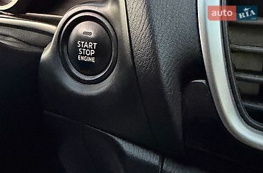 Седан Mazda 3 2015 в Києві