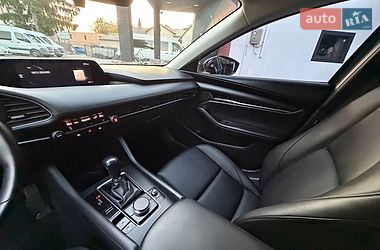 Седан Mazda 3 2020 в Бродах фото 49 Седан Mazda 3 2020 в Бродах