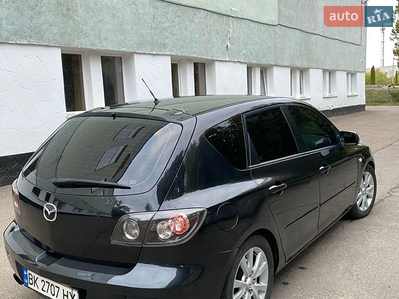 Хэтчбек Mazda 3 2003 в Заре
