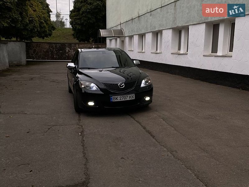 Хэтчбек Mazda 3 2003 в Заре