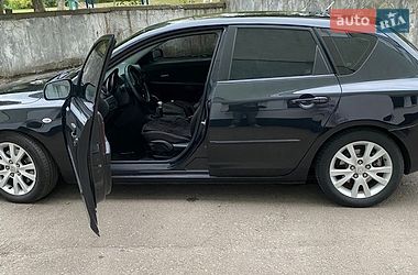 Хэтчбек Mazda 3 2003 в Заре