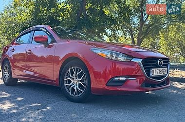 Седан Mazda 3 2017 в Кременчуге