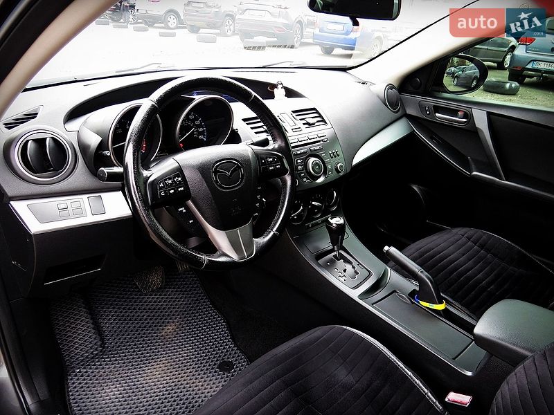 Седан Mazda 3 2012 в Черкасах фото 5 Седан Mazda 3 2012 в Черкасах