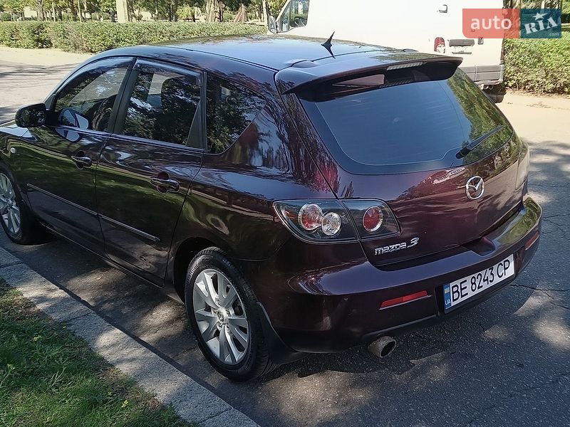 Хетчбек Mazda 3 2006 в Миколаєві