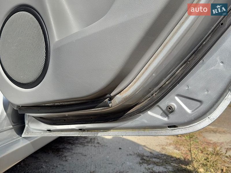 Хетчбек Mazda 3 2003 в Корсунь-Шевченківському