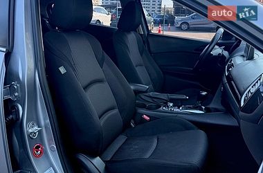 Хэтчбек Mazda 3 2013 в Киеве