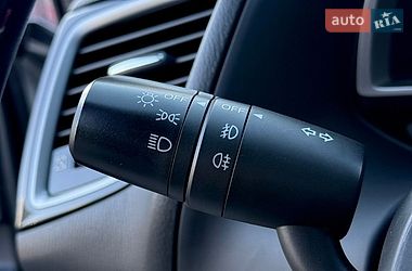 Хэтчбек Mazda 3 2013 в Киеве