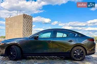 Седан Mazda 3 2021 в Киеве