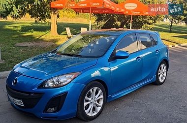 Хэтчбек Mazda 3 2011 в Полтаве