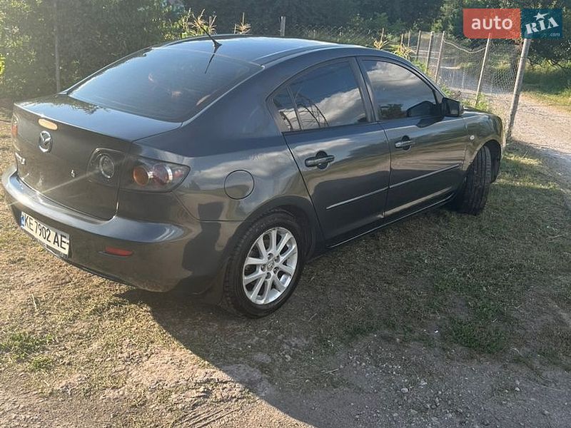 Седан Mazda 3 2008 в Каменском