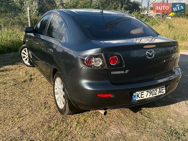 Седан Mazda 3 2008 в Каменском